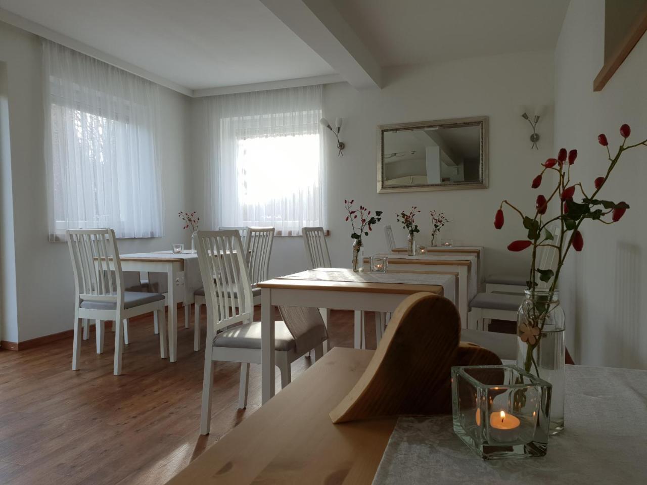 Mittelkärnten Frühstückspension 3*